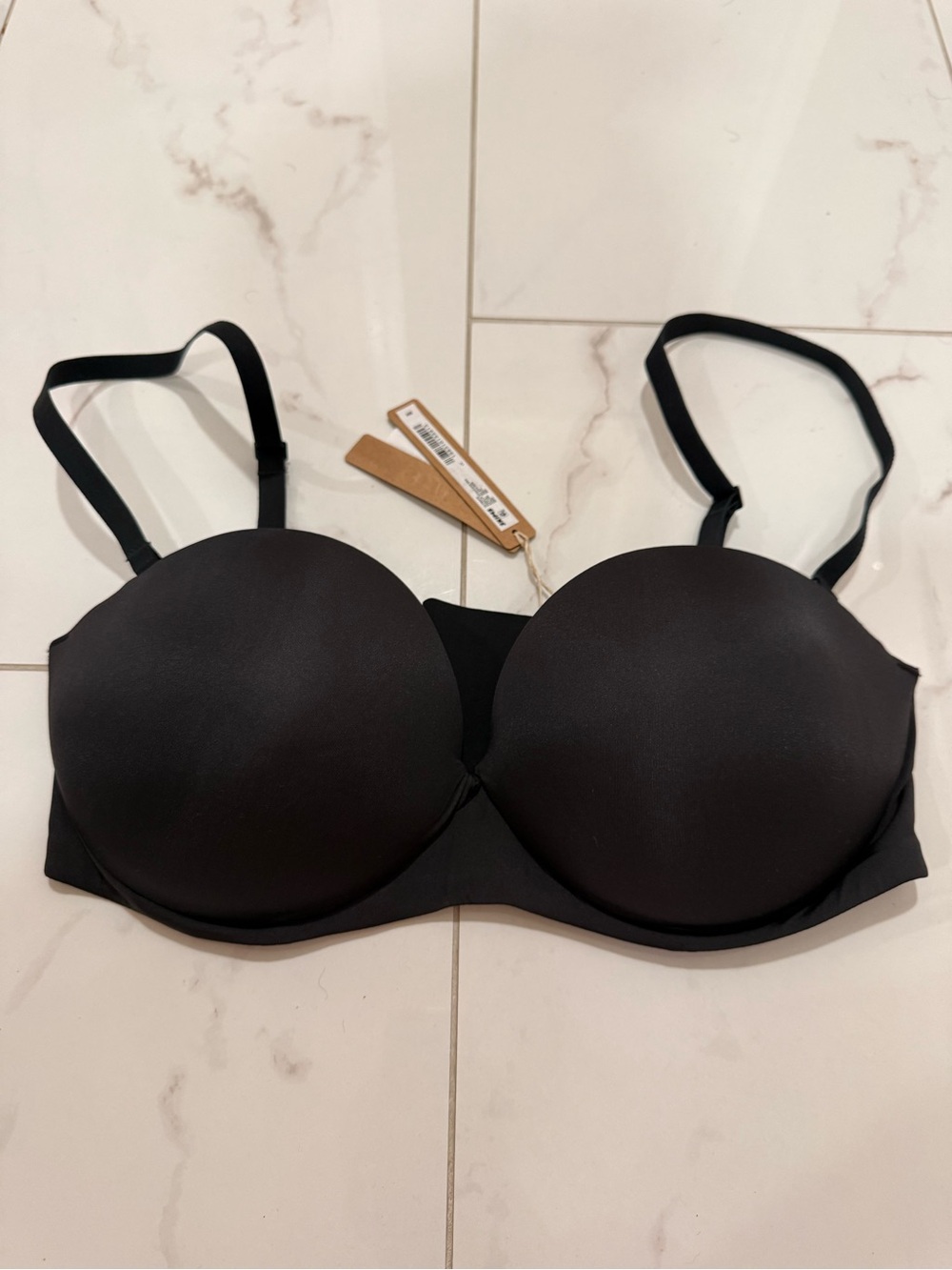 SKIMS Ultimate Push Up Strapless Bra 36D